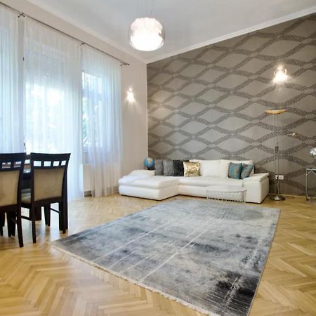 Premium Apartment By Hi5 - Lendvay Palace Budapesta Exterior foto