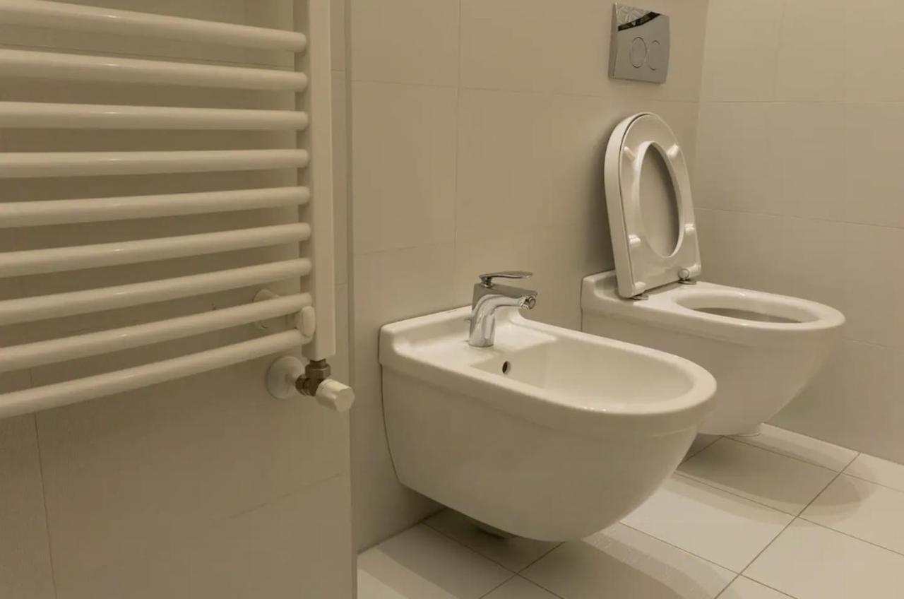 Premium Apartment By Hi5 - Lendvay Palace Budapesta Exterior foto
